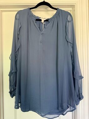LC Lauren Conrad Dusty Blue Long-Sleeve Peasant Tunic
